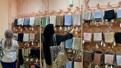 Attachment for Rapat Outfit Idul Adha! Lozy Hijab GelarWarehouse Sale di Bandung, Harga mulai Rp39 Ribu