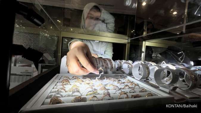 Attachment for Harga Emas Terkini di Pegadaian: Antam, UBS, dan GALERI 24 Hari Ini (18/5)
Hubungi Kami untuk Info Lebih Lanjut!