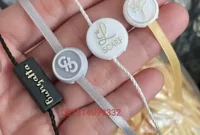 Mengapa Setiap Brand Fashion Wajib Menggunakan Hang Tag Custom?