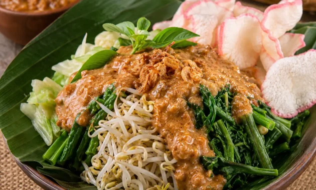 Resep Sukses Merambah Peluang Bisnis Pecel: Dari Warung Rumahan Jadi Primadona Pasar!