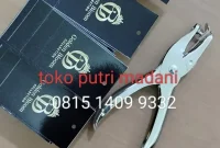 Jualan Baju atau Aksesoris? Wajib Punya Alat Pembolong Hang Tag Ini Biar Produk Kelihatan Premium!